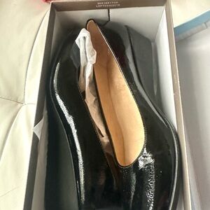 Women’s Life Stride black patent leather black heels size 11 M EUC